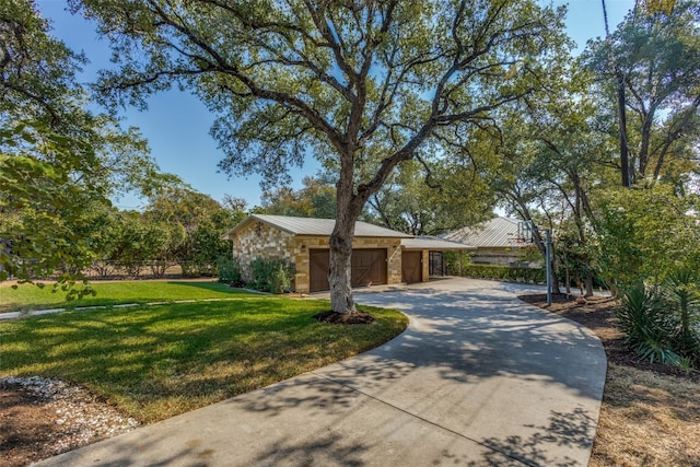 ranch-style home with a front lawn