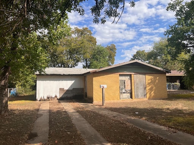 2006 Wheless Ln, Austin, TX 78723 - view of side of home featuring brick siding