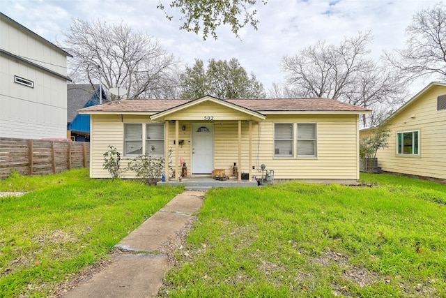 Listing photo 3 for 502 Normandy St, Austin TX 78745