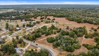 156 Lone Star Cir, Bastrop, TX 78602