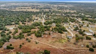 156 Lone Star Cir, Bastrop, TX 78602