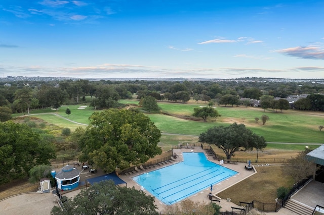 view of swimming pool