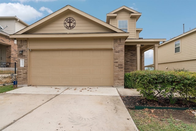 view of front facade featuring a garage