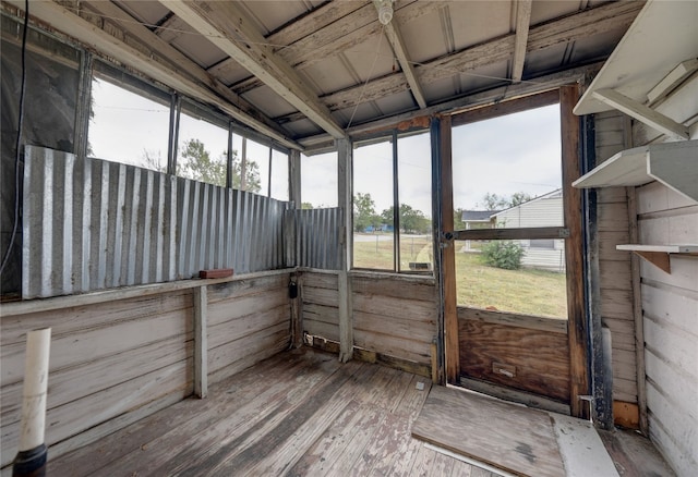 view of unfurnished sunroom