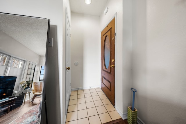 3001 Cedar St Unit 310, Austin, TX 78705 - entryway with baseboards