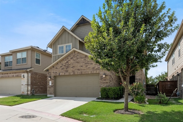 view of front facade featuring a front lawn and a garage