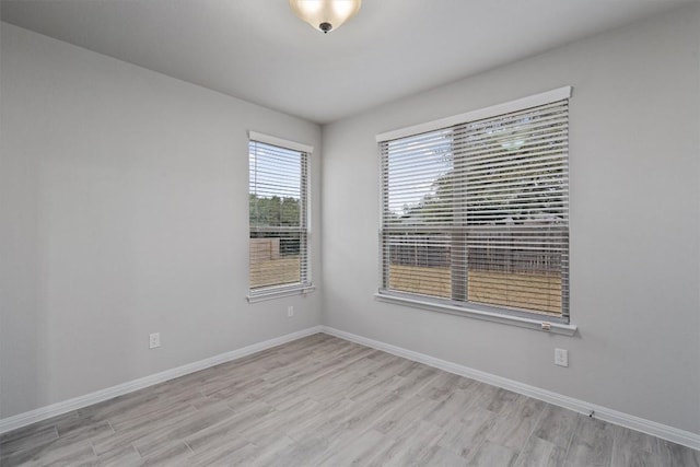 132 Scenic Hills Cir, Georgetown, TX 78628 - empty room featuring light wood-type flooring and baseboards