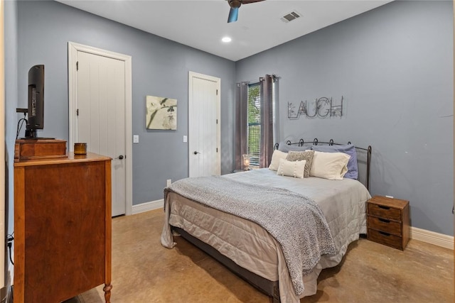 4609 Boxwood Bnd, Lago Vista, TX 78645 - bedroom featuring baseboards, ceiling fan, recessed lighting, and light carpet