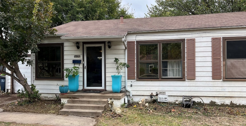 view of front of home