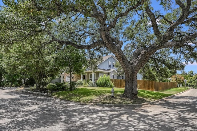2717 Geraghty Ave, Austin, TX 78757 - view of front of property