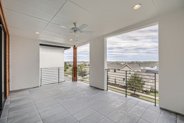 balcony with ceiling fan