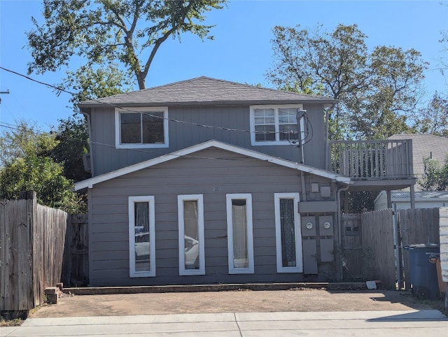 view of front facade