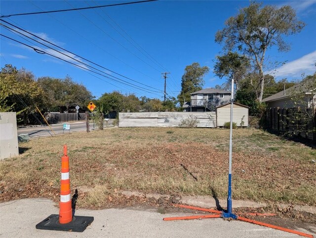 7403 Guadalupe St, Austin, TX 78752 - view of yard featuring a shed