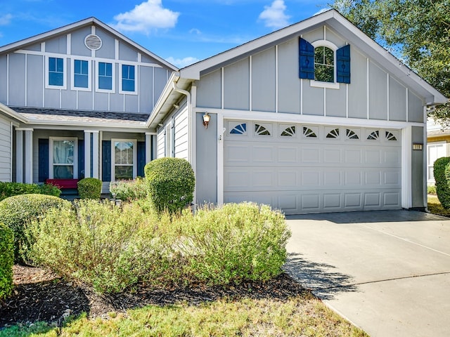 view of front of home featuring a garage