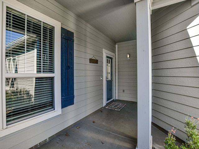 119 Hampton Cir, Georgetown, TX 78633 - doorway to property with covered porch