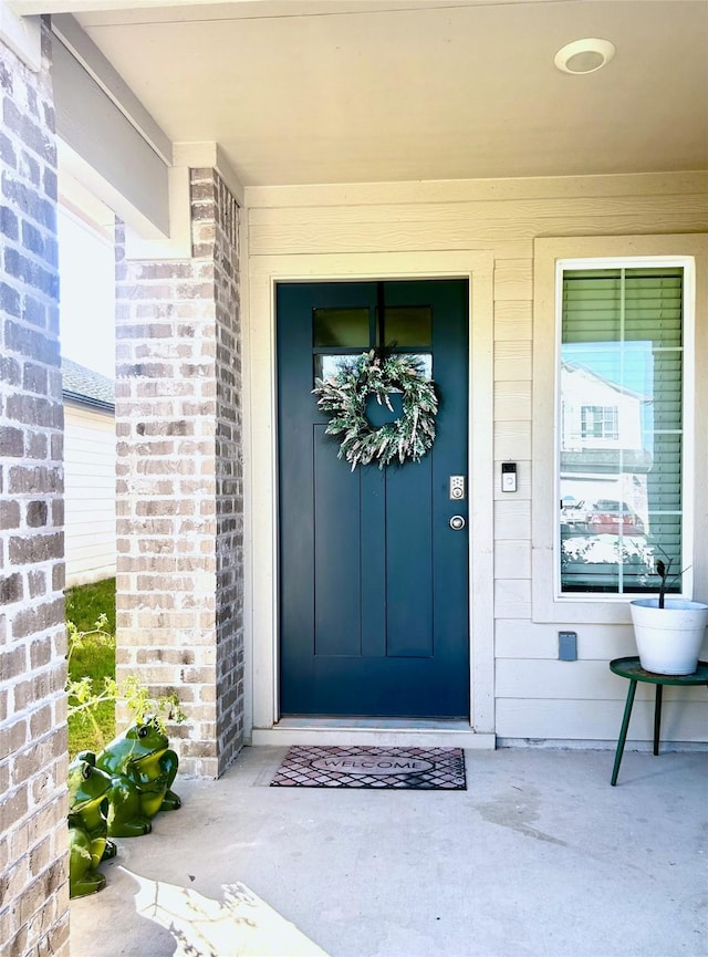 view of entrance to property