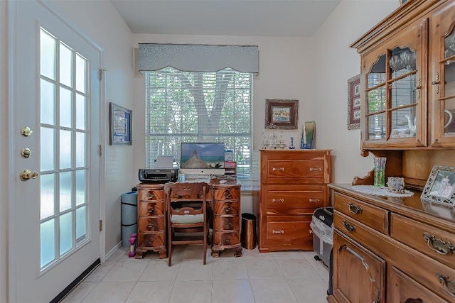 2000 Cullen Ave Unit 9, Austin, TX 78757 - office featuring light tile patterned floors
