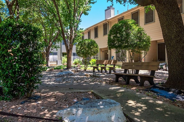 2000 Cullen Ave Unit 9, Austin, TX 78757 - view of property's community