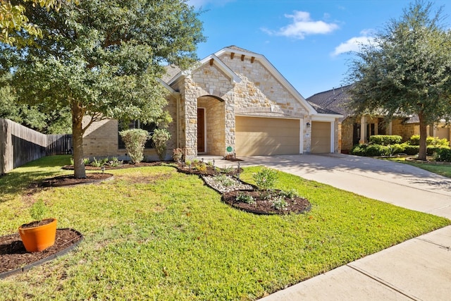 view of front of property with a front yard