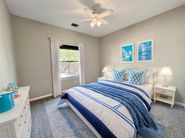 bedroom featuring ceiling fan