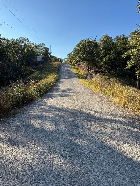 Listing photo 2 for 0000 Wailupe Cir, Bastrop TX 78602