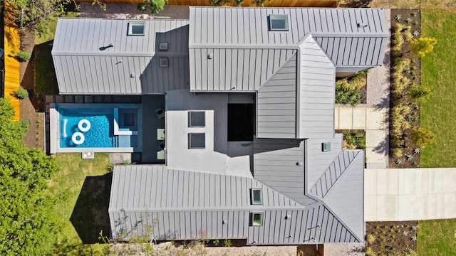 2606 Cavileer Ave, Austin, TX 78757 - view of subject property with a pool