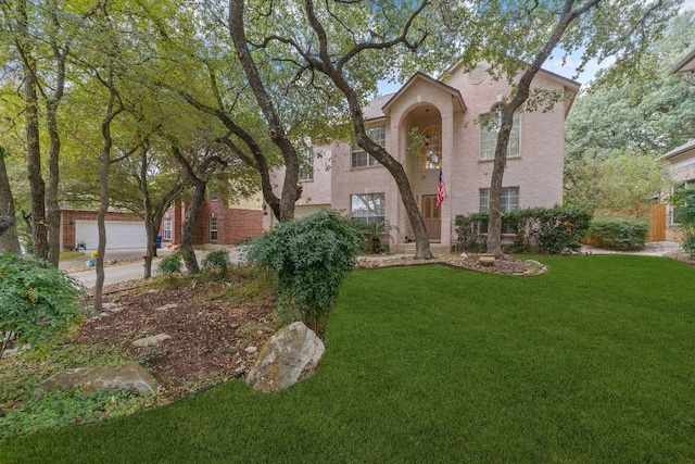 view of front of house with a front lawn