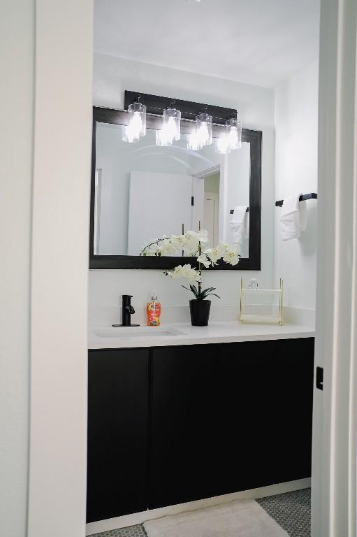 8706 Brookfield Dr, Austin, TX 78758 - bathroom with double vanity