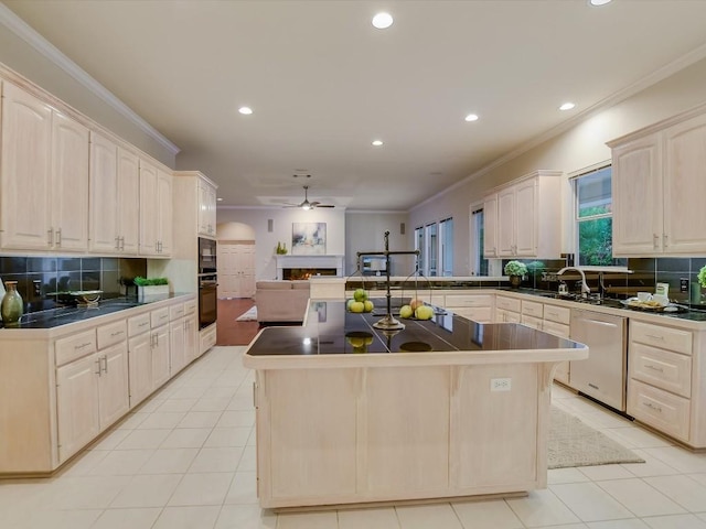 kitchen with tasteful backsplash, ornamental molding, black appliances, and ceiling fan