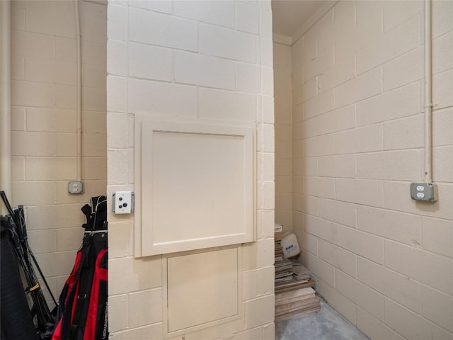 bathroom with concrete flooring