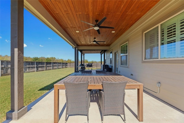 view of patio / terrace with ceiling fan