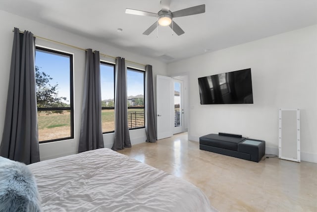 bedroom with ceiling fan