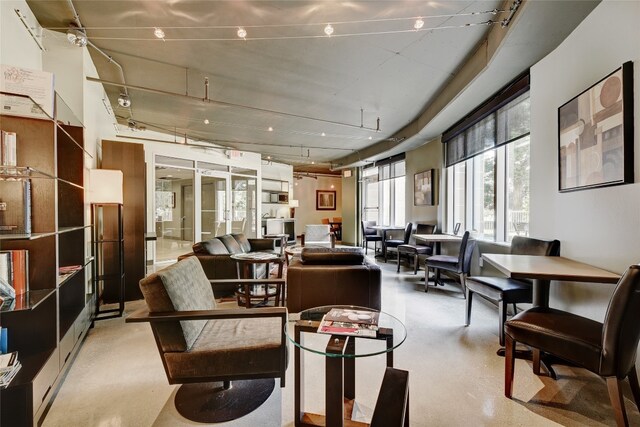 54 Rainey St Unit 613, Austin, TX 78701 - view of lobby