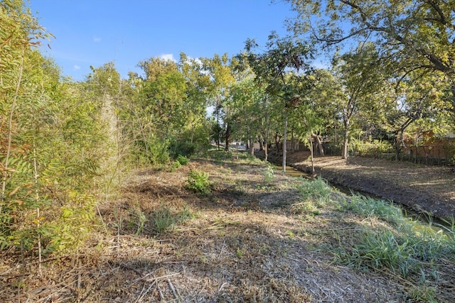 Listing photo 3 for 5503 Bennett Ave, Austin TX 78751