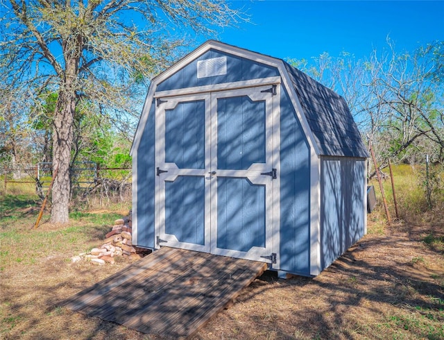 view of outbuilding