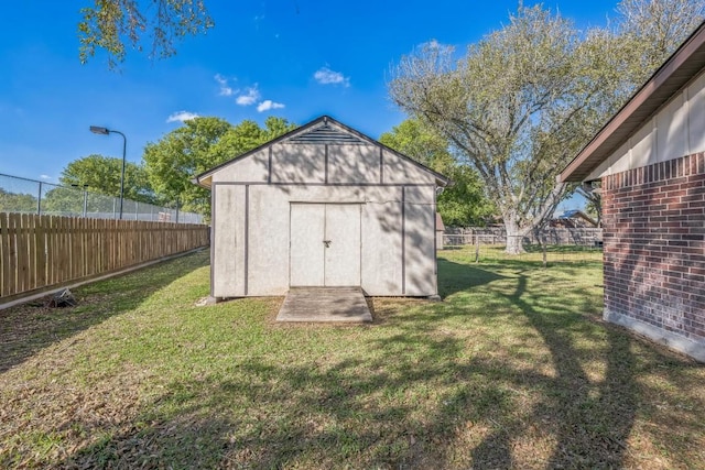 811 Ross Cir, Lockhart, TX 78644 - photo 5