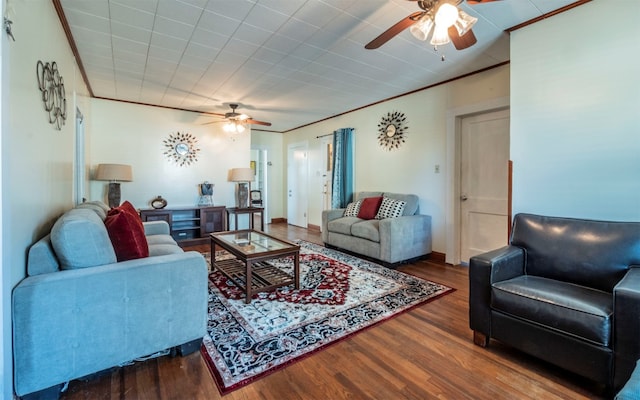 living room featuring hardwood / wood-style floors and ornamental molding