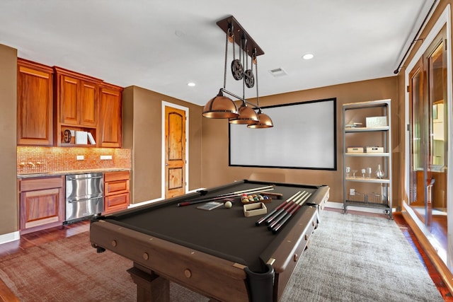 recreation room featuring wood-type flooring and billiards