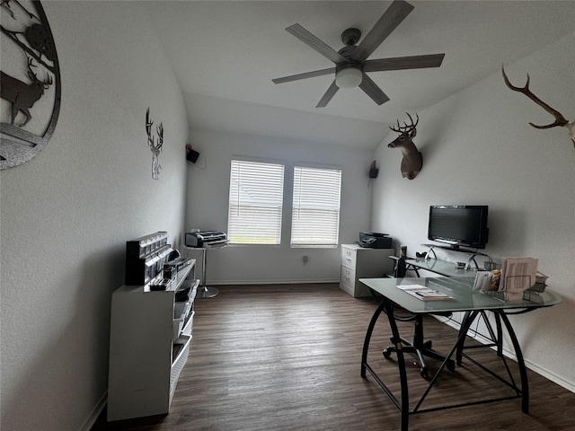 office area with lofted ceiling, wood finished floors, and baseboards