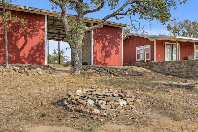 view of property exterior