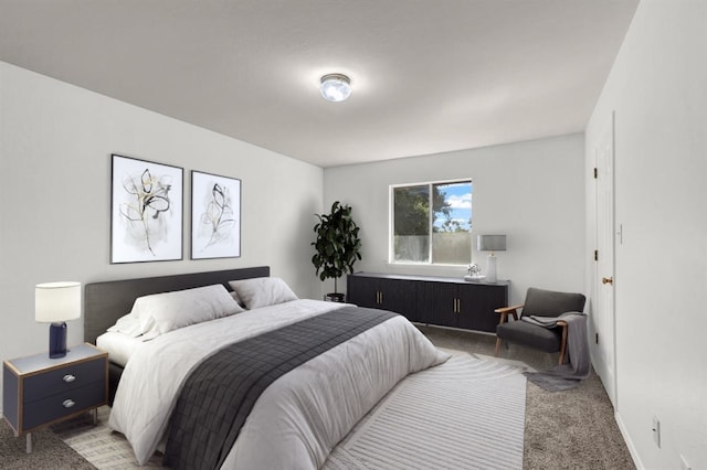 bedroom with carpet flooring