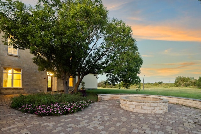 exterior space with a lawn