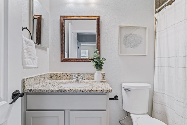 6700 Cooper Ln Unit 9, Austin, TX 78745 - full bathroom with toilet and vanity