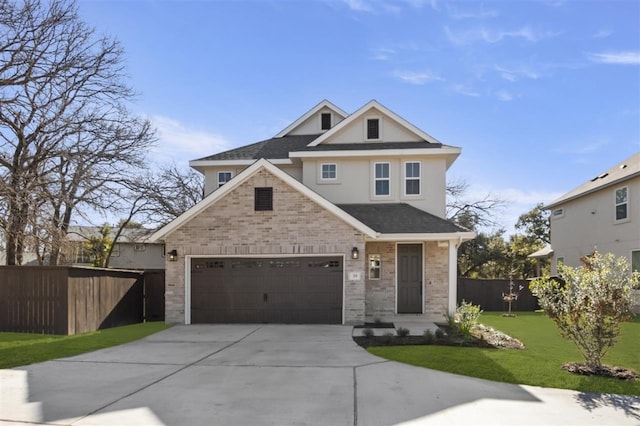 view of front of property featuring a front yard