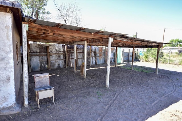 502 S Edinburg St, Marfa, TX 79843 - view of patio / terrace