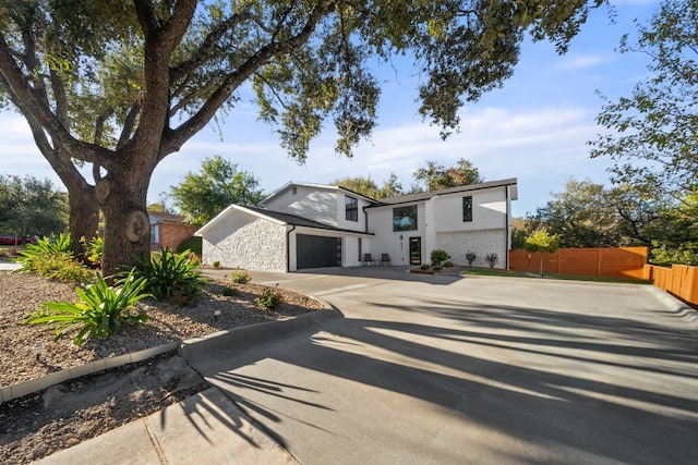 view of front facade with a garage