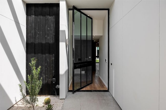 2114 Lawnmont Ave, Austin, TX 78756 - view of exterior entry