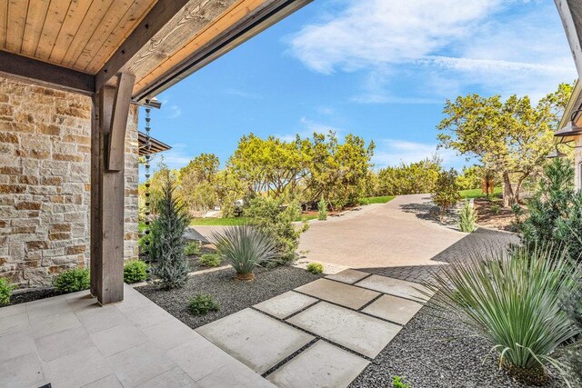 4312 Amarra Dr, Austin, TX 78735 - view of patio