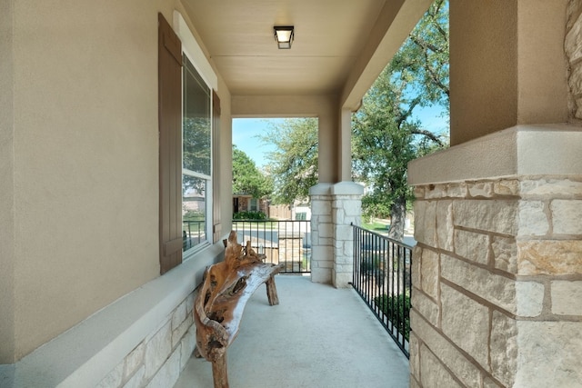 balcony featuring a porch