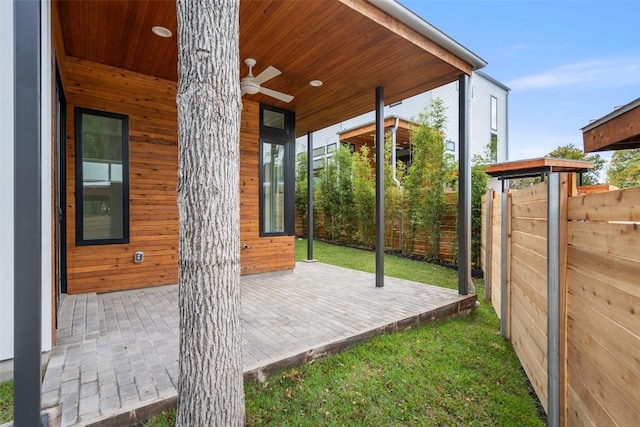 900 S 2nd St Unit 18, Austin, TX 78704 - view of patio / terrace with a ceiling fan